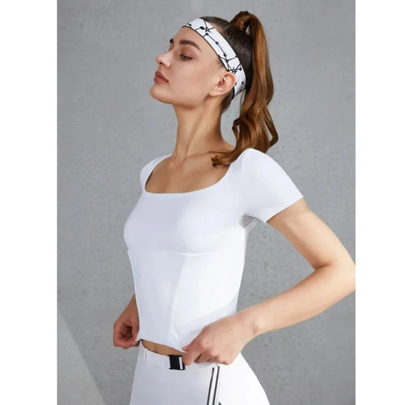 titika Tops - Titika Power Short Sleeve Shirt White Size 2